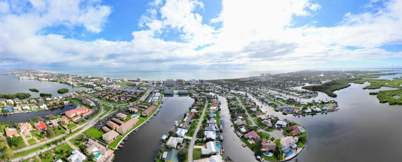 Dolphin Cove In Cocoa Beach Fl Exterior foto