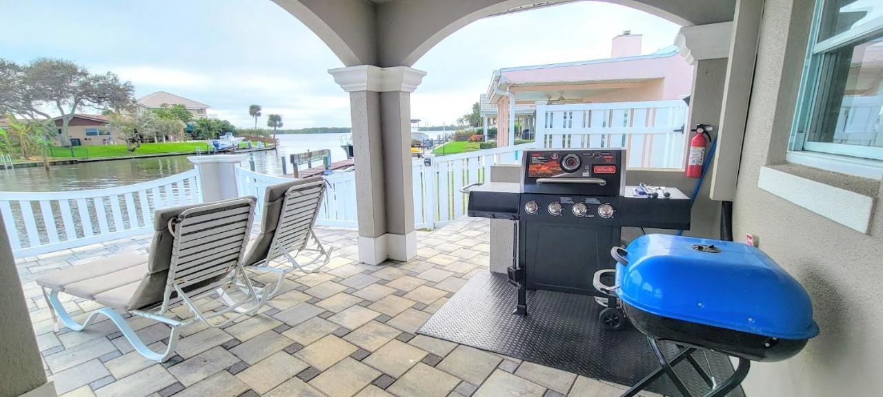 Dolphin Cove In Cocoa Beach Fl Exterior foto
